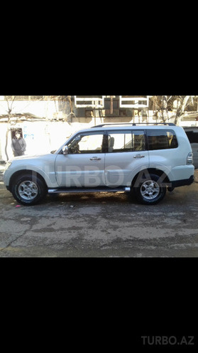 Mitsubishi Pajero 2007, 98,000 km - 3.0 l - Bakı