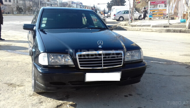 Mercedes C 220 1998, 240,000 km - 2.2 l - Xırdalan