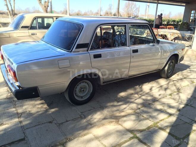 LADA (VAZ) 2107 2010, 41,647 km - 1.6 л - Salyan