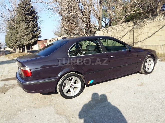 BMW 528 1996, 278,913 km - 2.8 л - Sumqayıt