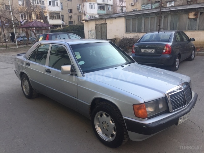 Mercedes 190 1992, 198,764 km - 2.0 l - Bakı
