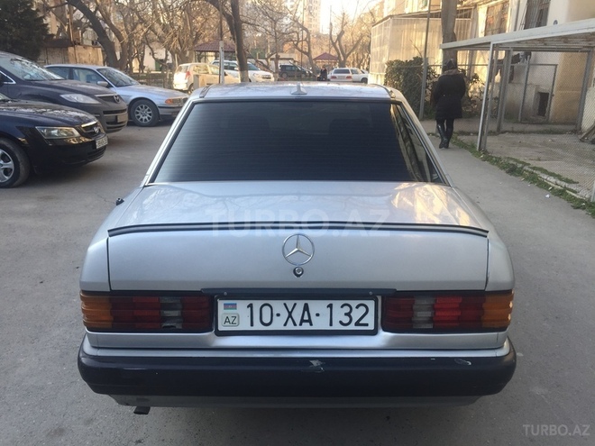 Mercedes 190 1992, 198,764 km - 2.0 l - Bakı