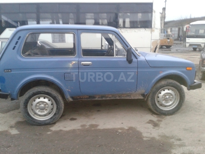 LADA (VAZ) Niva 1984, 150,000 km - 1.6 l - Quba