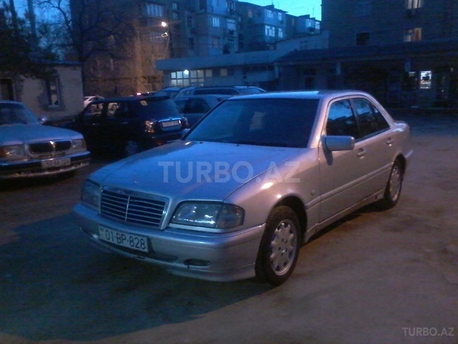 Mercedes C 220 2000, 315,482 km - 2.2 l - Sumqayıt