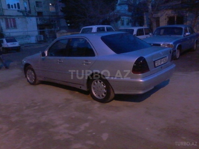 Mercedes C 220 2000, 315,482 km - 2.2 l - Sumqayıt