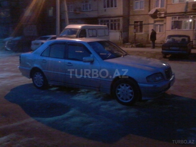 Mercedes C 220 2000, 315,482 km - 2.2 l - Sumqayıt