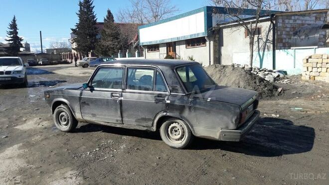 LADA (VAZ) 2107 1984, 300,000 km - 1.6 л - Quba