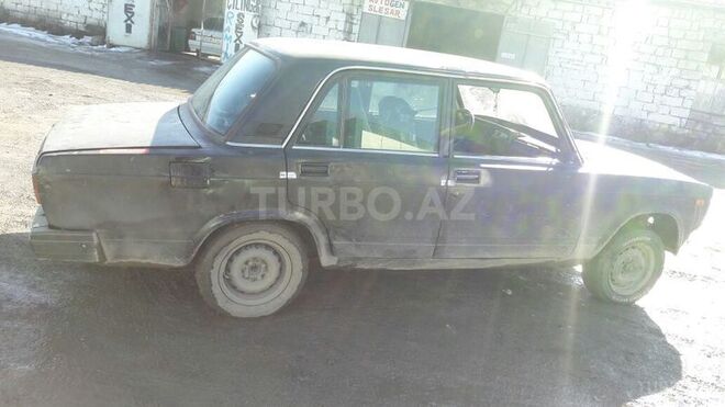 LADA (VAZ) 2107 1984, 300,000 km - 1.6 л - Quba