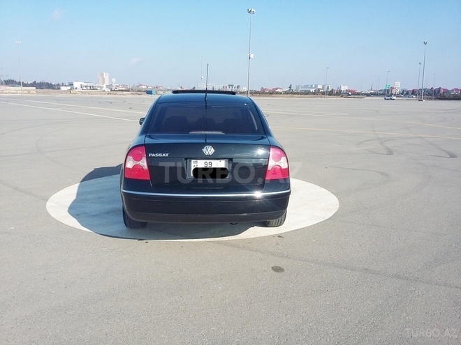 Volkswagen Passat 2002, 131,485 km - 1.8 l - Bakı