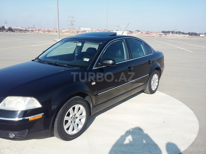 Volkswagen Passat 2002, 131,485 km - 1.8 l - Bakı