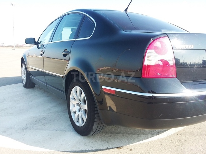 Volkswagen Passat 2002, 131,485 km - 1.8 l - Bakı