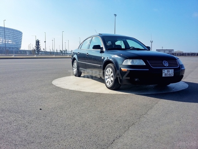Volkswagen Passat 2002, 131,485 km - 1.8 l - Bakı