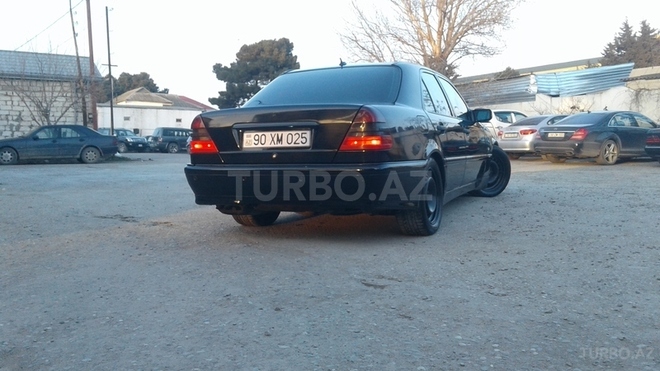 Mercedes C 240 1999, 189,300 km - 2.4 л - Bakı