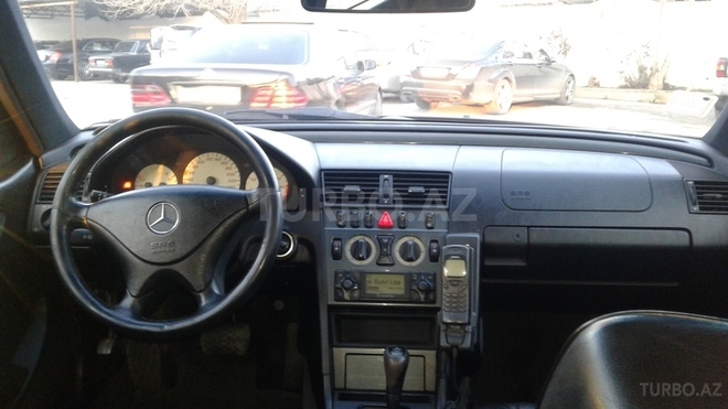 Mercedes C 240 1999, 189,300 km - 2.4 л - Bakı