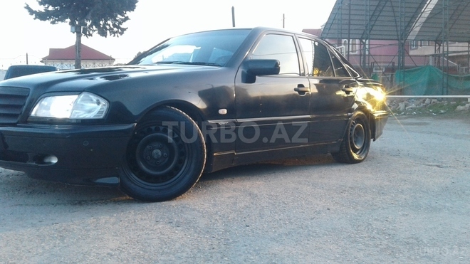 Mercedes C 240 1999, 189,300 km - 2.4 л - Bakı