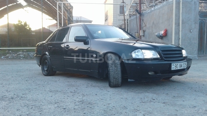 Mercedes C 240 1999, 189,300 km - 2.4 л - Bakı