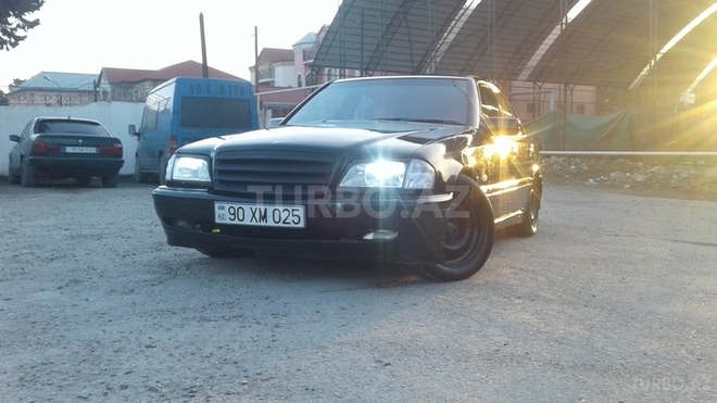 Mercedes C 240 1999, 189,300 km - 2.4 л - Bakı