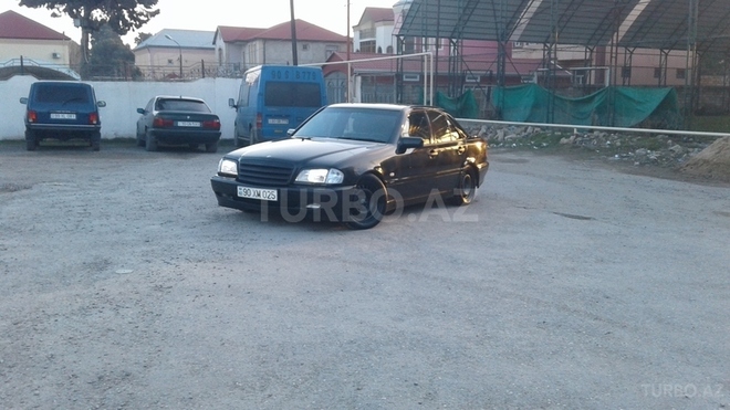 Mercedes C 240 1999, 189,300 km - 2.4 л - Bakı