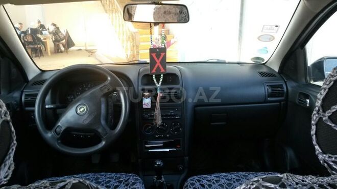Opel Astra 2000, 290,000 km - 1.6 l - Gəncə