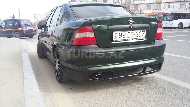 Opel Vectra 1998, 302,000 km - 1.6 l - Bakı