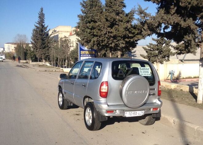 Chevrolet Niva 2006, 178,000 km - 1.7 l - Bakı