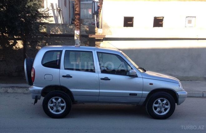Chevrolet Niva 2006, 178,000 km - 1.7 l - Bakı