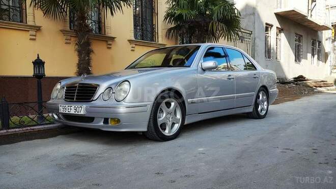 Mercedes E 320 2000, 235,000 km - 3.2 l - Bakı