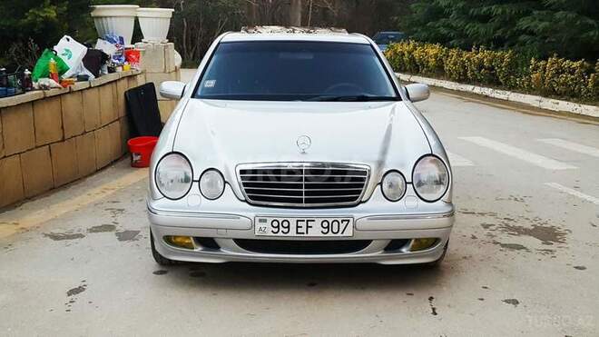Mercedes E 320 2000, 235,000 km - 3.2 л - Bakı