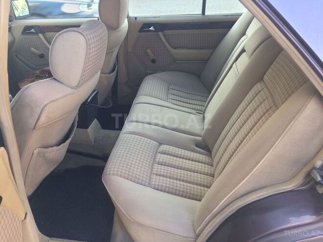 Mercedes E 230 1990, 350,000 km - 2.3 л - Bakı