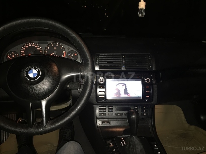 BMW 320 2001, 214,000 km - 2.2 l - Bakı