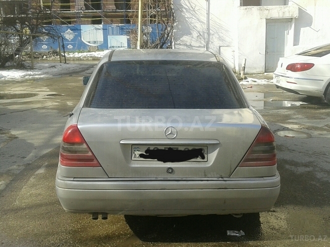 Mercedes C 220 1994, 390,000 km - 2.2 л - Bakı