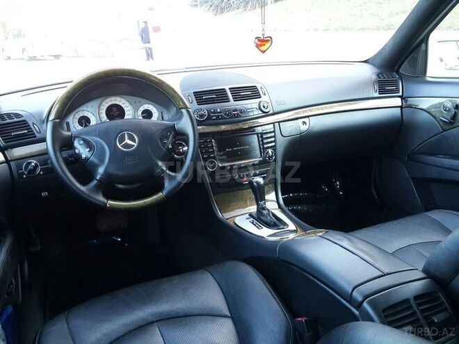 Mercedes E 320 2003, 209,006 km - 3.2 л - Bakı