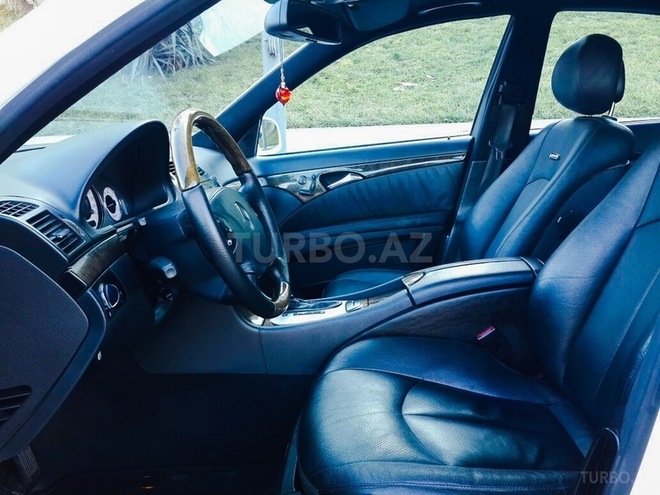 Mercedes E 320 2003, 209,006 km - 3.2 л - Bakı