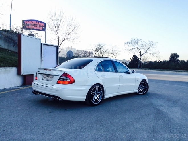 Mercedes E 320 2003, 209,006 km - 3.2 л - Bakı