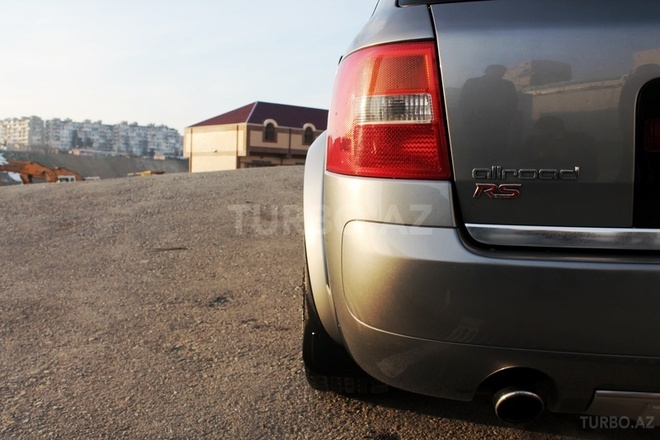 Audi A6 allroad 2004, 106,022 km - 2.7 l - Bakı