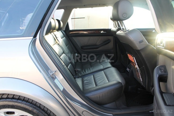 Audi A6 allroad 2004, 106,022 km - 2.7 l - Bakı