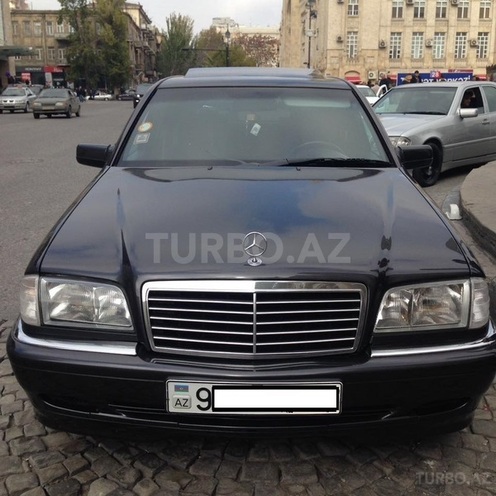 Mercedes C 220 2000, 314,000 km - 2.2 l - Bakı