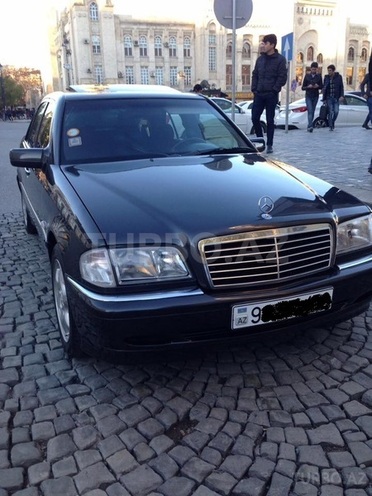 Mercedes C 220 2000, 314,000 km - 2.2 l - Bakı