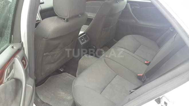 Mercedes E 200 2000, 250,000 km - 2.0 л - Bakı