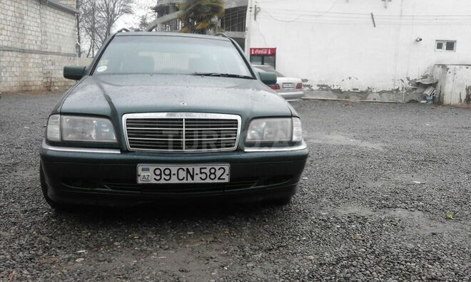 Mercedes C 220 2000, 200,000 km - 2.2 l - Bərdə