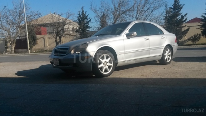 Mercedes C 240 2002, 147,000 km - 2.4 l - Bakı