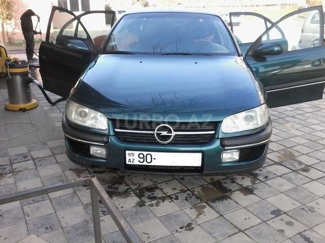 Opel Omega 1996, 230,000 km - 2.0 l - Bakı