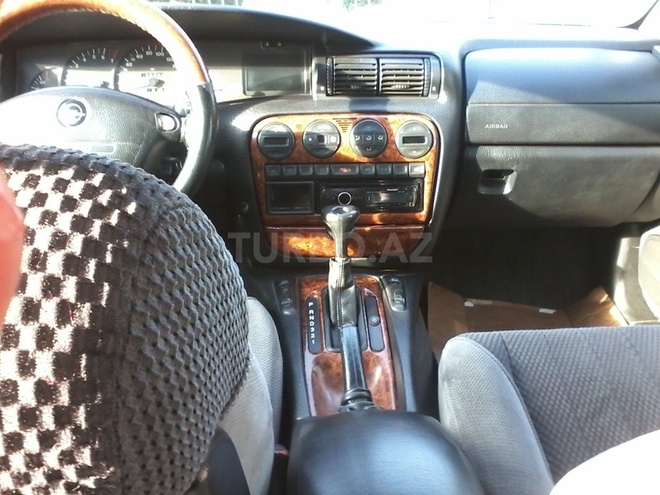 Opel Omega 1996, 230,000 km - 2.0 l - Bakı