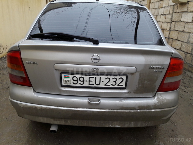 Opel Astra 2000, 236,111 km - 1.6 l - Astara