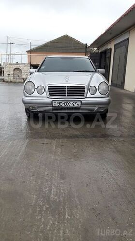 Mercedes E 200 1997, 320,000 km - 2.0 l - Bakı