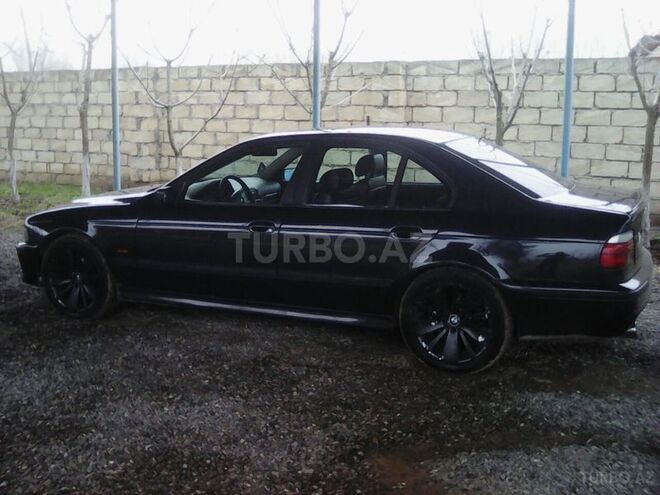 BMW 540 1999, 224,600 km - 4.4 l - Sumqayıt