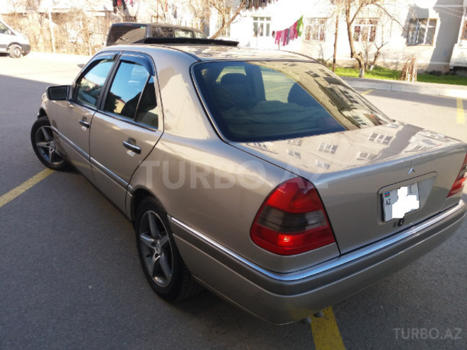 Mercedes C 230 1997, 241,000 km - 2.3 л - Sumqayıt