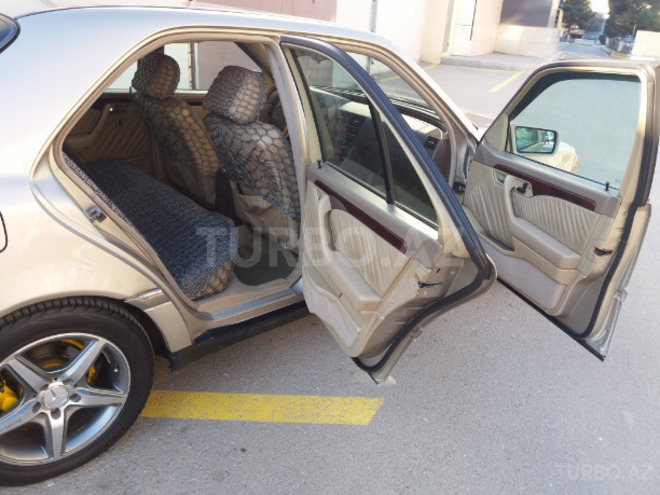 Mercedes C 230 1997, 241,000 km - 2.3 л - Sumqayıt