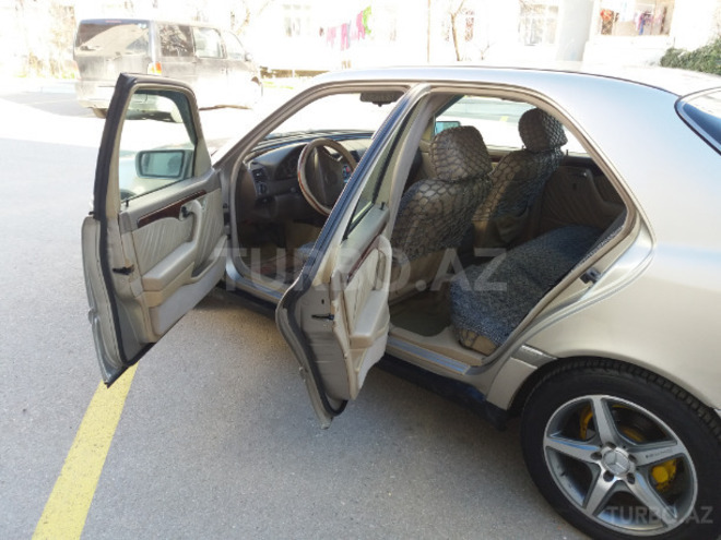 Mercedes C 230 1997, 241,000 km - 2.3 л - Sumqayıt