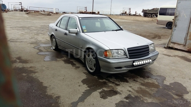 Mercedes C 220 1998, 274,000 km - 2.2 л - Bakı